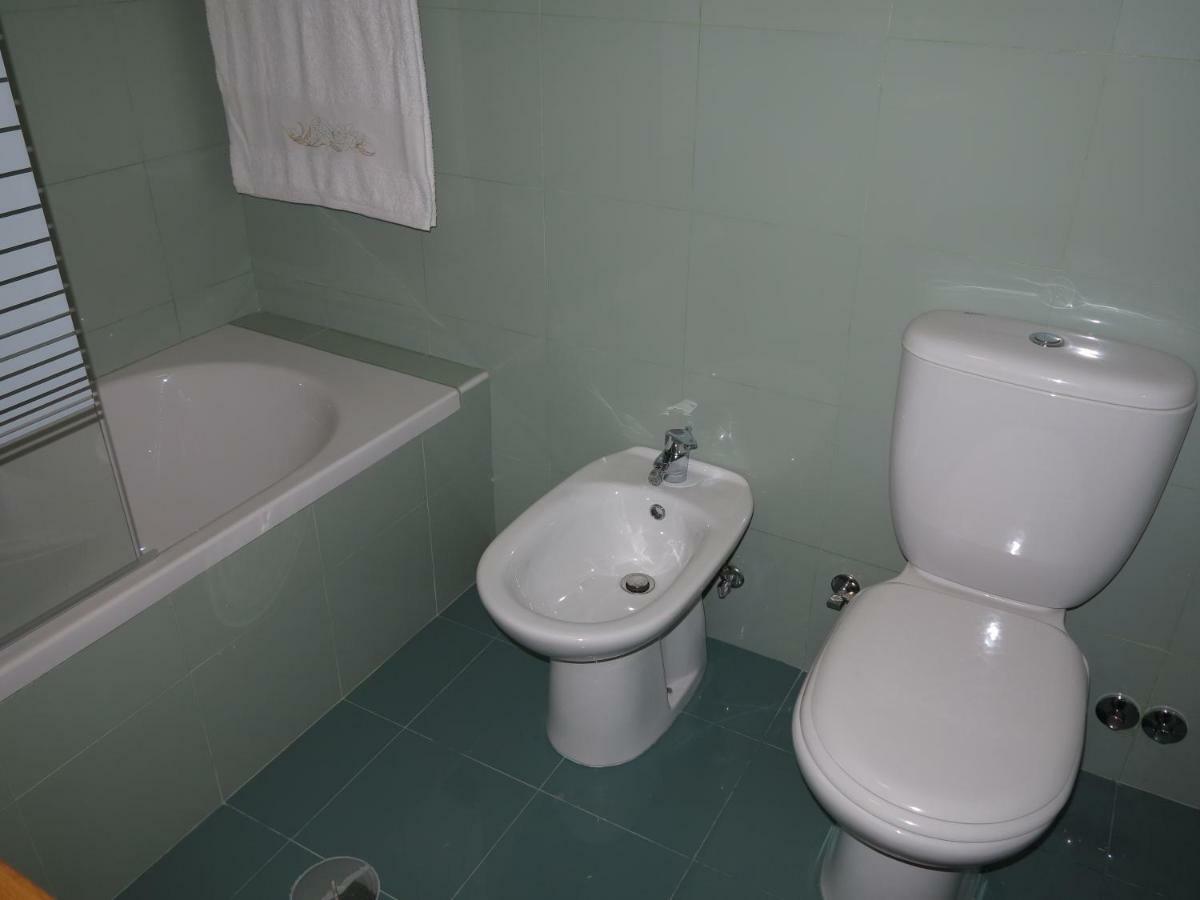 Ponta Delgada Center City Garden Apartment מראה חיצוני תמונה
